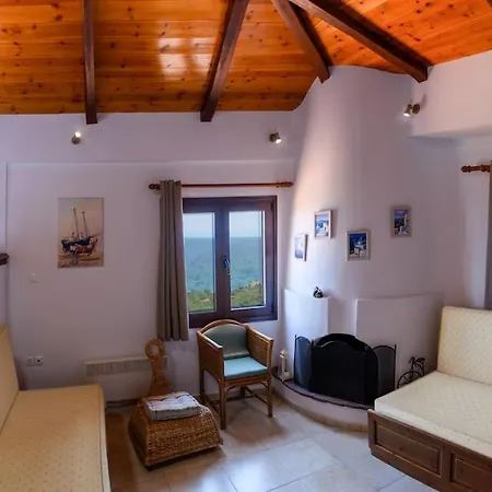 Katrin Apartamento Xinovrisi